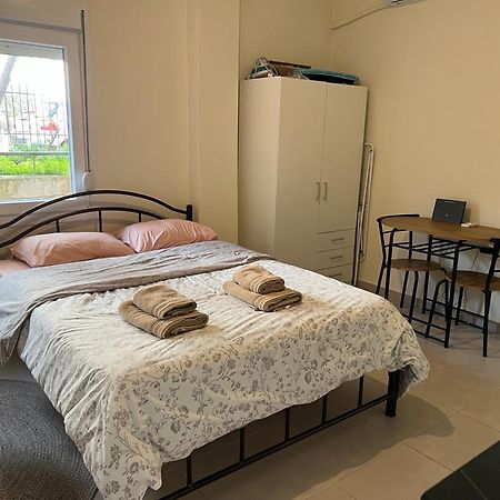 Cozy Corner Apartment Alexandroupoli Bagian luar foto