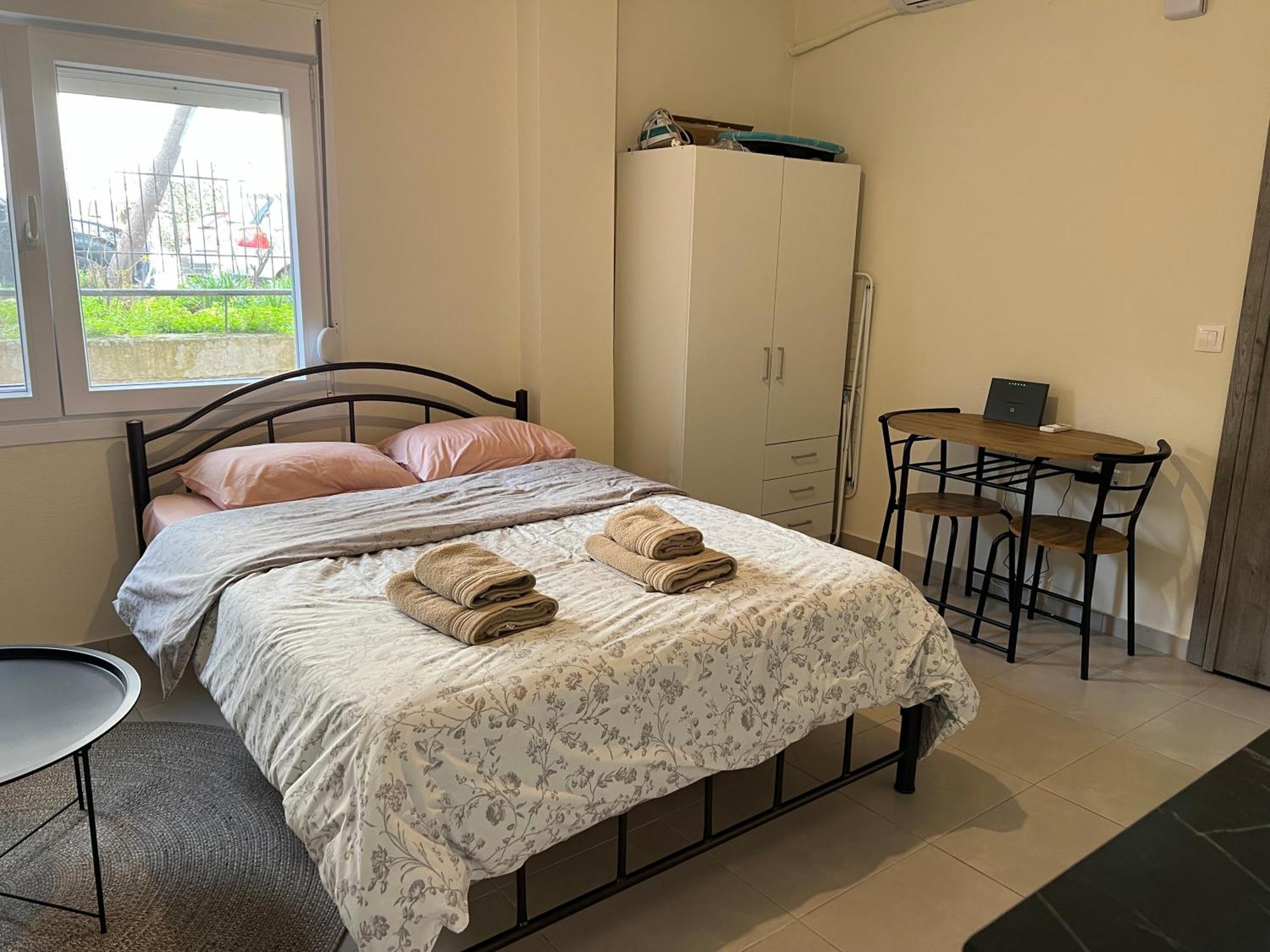 Cozy Corner Apartment Alexandroupoli Bagian luar foto